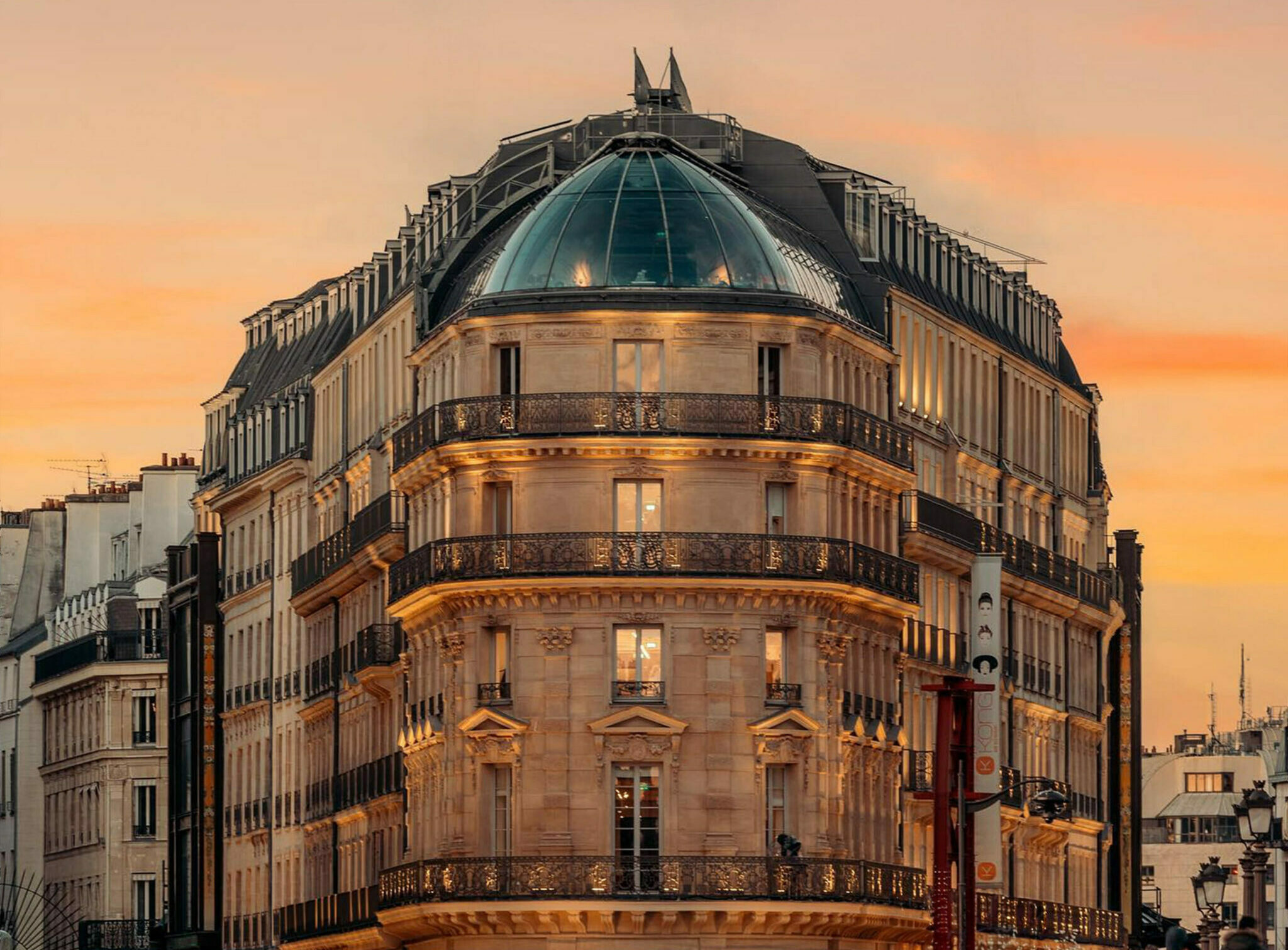 KONG_Paris_Facade_1